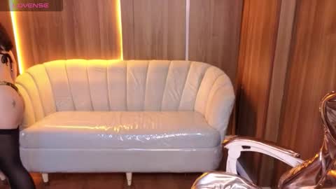 hadda_crazy_b online show from February 2026 03:28:02 AM