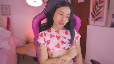 Snapshot of hade_collinss chatting on October 2025 02:46:01 PM Hade online show from October 2025 02:46:01 PM