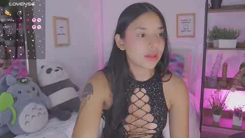 Hade online show from February 2026 06:37:02 PM