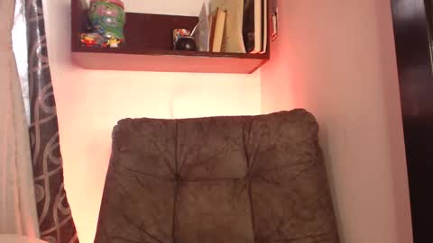 Snapshot of hadez_69 chatting on April 2026 02:40:02 PM HADEZ online show from April 2026 02:40:02 PM