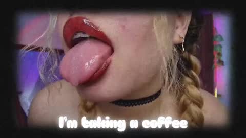 Haely online show from November 2025 11:03:02 AM