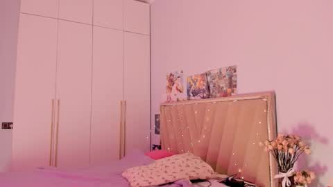 Ri online show from September 2025 04:36:02 AM