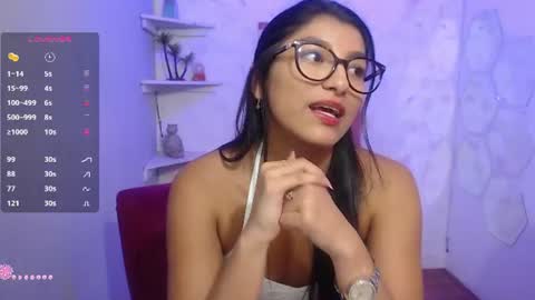 Snapshot of hailey_adams chatting on June 2026 04:00:01 PM Hailey online show from June 2026 04:00:01 PM
