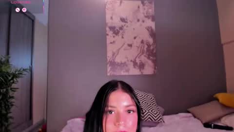 laura online show from November 2025 12:10:02 AM