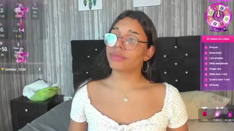 hailey_johnsonn online show from September 2025 12:39:01 PM