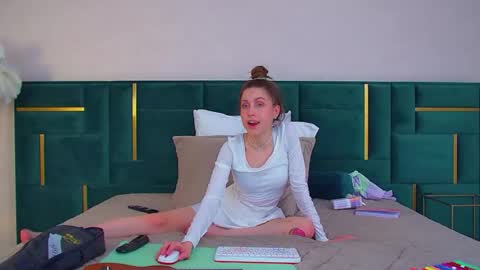 Snapshot of haileyarden chatting on July 2026 10:32:02 AM Hailey online show from July 2026 10:32:02 AM