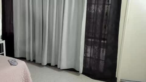 Hailey online show from October 2025 03:00:02 PM