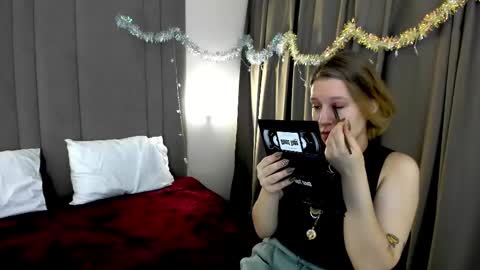 Hailey online show from January 2025 01:53:02 AM