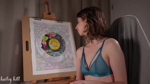 HaileyHill online show from January 2026 01:22:02 AM