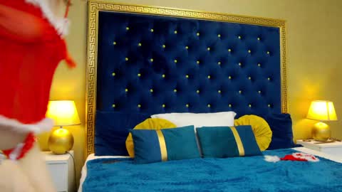 Hailey online show from December 2024 10:16:02 AM