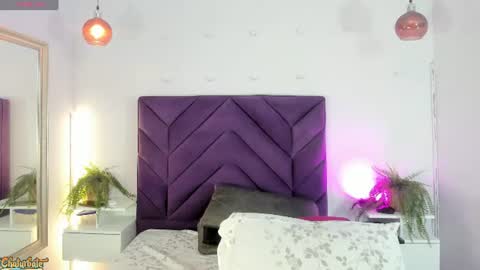 haileystonei online show from June 2026 11:22:02 AM