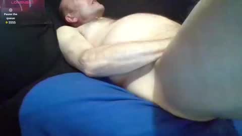 Snapshot of hairhungry chatting on January 2025 05:10:01 AM Hairhungry online show from January 2025 05:10:01 AM