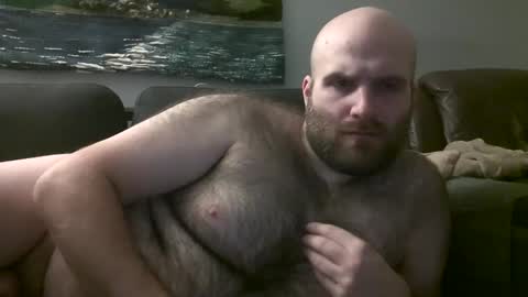 Snapshot of hairiestbear chatting on February 2025 05:51:02 AM Hairiest Bear online show from February 2025 05:51:02 AM