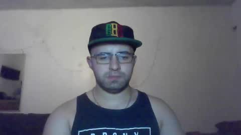 Snapshot of hairy_man_69_ chatting on January 2026 11:53:01 PM horny online show from January 2026 11:53:01 PM