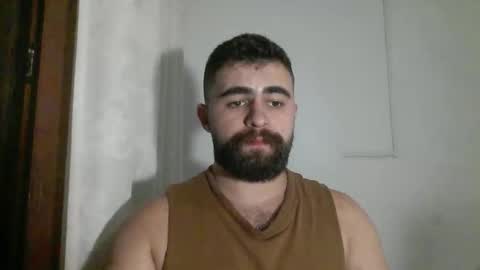 Snapshot of hairy_man_69_ chatting on April 2026 12:32:01 AM horny online show from April 2026 12:32:01 AM