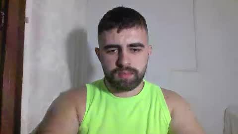 Snapshot of hairy_man_69_ chatting on April 2026 01:10:01 AM horny online show from April 2026 01:10:01 AM