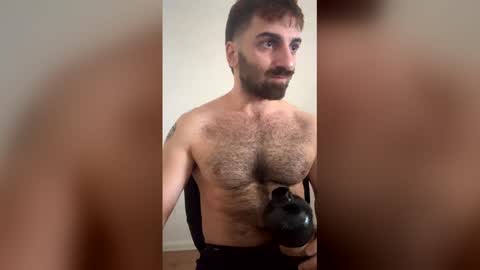 hairy_superman online show from February 2026 11:03:02 AM