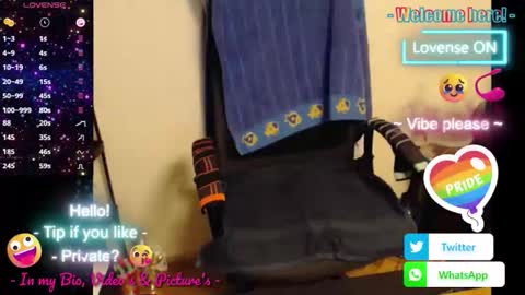 Snapshot of hairyass25yo chatting on November 2025 04:51:02 PM Puppy3 StockyDaddiesmusclebearsbeefybigmans online show from November 2025 04:51:02 PM