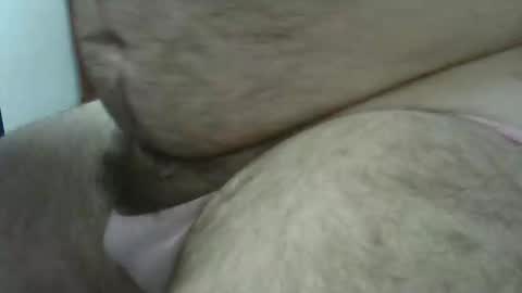 Snapshot of hairybeary1 chatting on December 2024 05:16:01 PM hairybeary1 online show from December 2024 05:16:01 PM