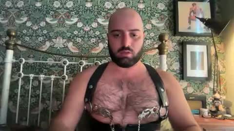 Snapshot of hairyleatherguy chatting on February 2026 01:10:01 PM Hairy Guy online show from February 2026 01:10:01 PM