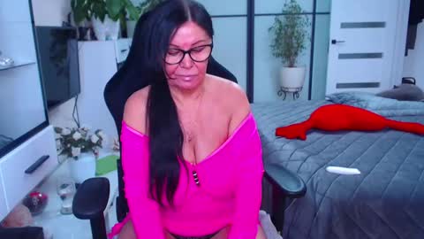 Monika online show from February 2025 09:04:02 AM