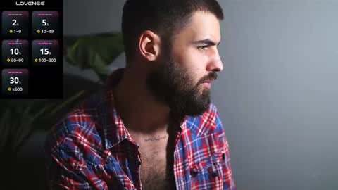 Snapshot of hairyrobxxx chatting on October 2025 03:59:02 AM HairyRobXxX online show from October 2025 03:59:02 AM