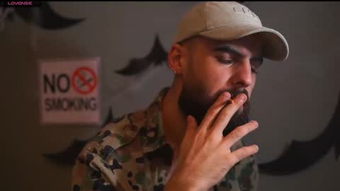 Snapshot of hairyrobxxx chatting on October 2025 03:35:02 PM HairyRobXxX online show from October 2025 03:35:02 PM