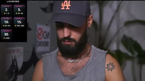 Snapshot of hairyrobxxx chatting on October 2025 04:42:02 PM HairyRobXxX online show from October 2025 04:42:02 PM