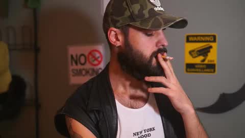 Snapshot of hairyrobxxx chatting on November 2025 04:11:02 PM HairyRobXxX online show from November 2025 04:11:02 PM