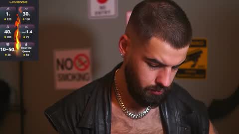 Snapshot of hairyrobxxx chatting on December 2025 04:47:02 PM HairyRobXxX online show from December 2025 04:47:02 PM