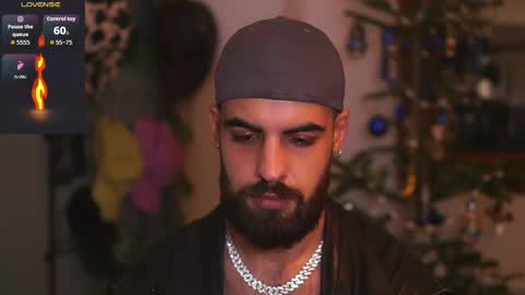 Snapshot of hairyrobxxx chatting on December 2025 07:53:02 PM HairyRobXxX online show from December 2025 07:53:02 PM