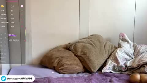Snapshot of hairyshort chatting on June 2026 06:18:02 PM hairy and short online show from June 2026 06:18:02 PM
