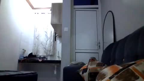 hajra_1 online show from April 2026 05:51:01 PM