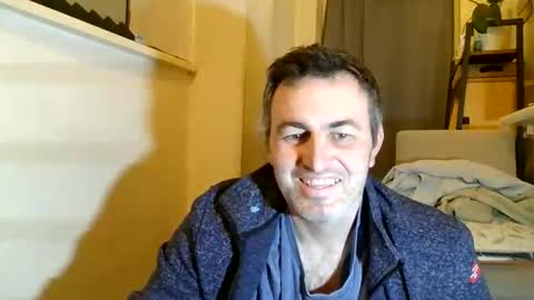 Snapshot of hakfin666 chatting on April 2026 04:15:02 AM hakfin666 online show from April 2026 04:15:02 AM