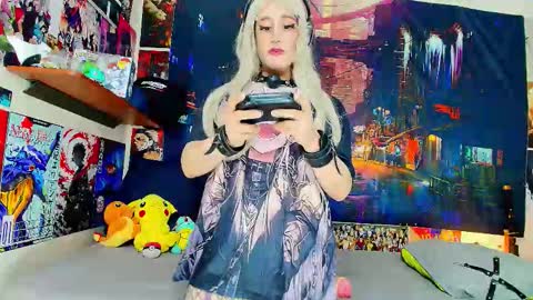 Haku Please help me with your thumbs up its important  online show from November 2025 09:15:01 PM