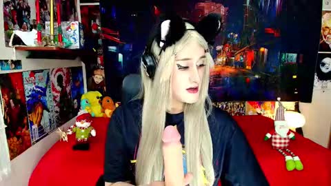 Haku Please help me with your thumbs up its important  online show from December 2025 09:33:01 PM