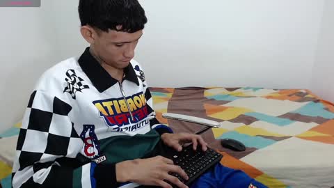 halan_demon online show from February 2025 01:52:02 AM