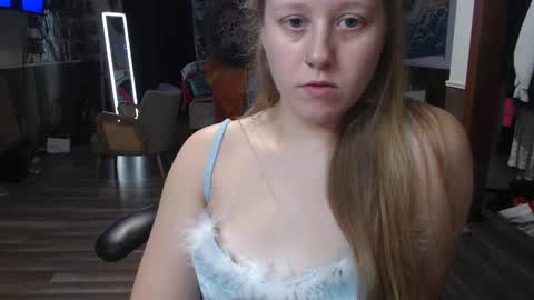 haleygss online show from October 2025 01:25:01 AM