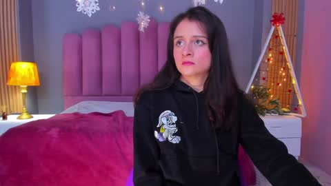 haleyreyes online show from December 2024 12:45:02 PM