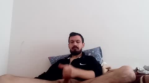 Snapshot of halilcik chatting on December 2024 11:50:02 AM halilcik online show from December 2024 11:50:02 AM