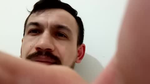 Snapshot of halilcik chatting on February 2025 08:15:01 PM halilcik online show from February 2025 08:15:01 PM