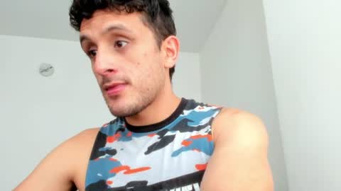 halle_1 online show from July 2026 10:11:01 PM