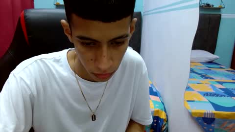 Snapshot of hamcummboy20 chatting on December 2024 01:25:02 AM hamcummboy20 online show from December 2024 01:25:02 AM