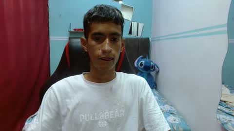 Snapshot of hamcummboy20 chatting on April 2026 05:39:01 PM hamcummboy20 online show from April 2026 05:39:01 PM
