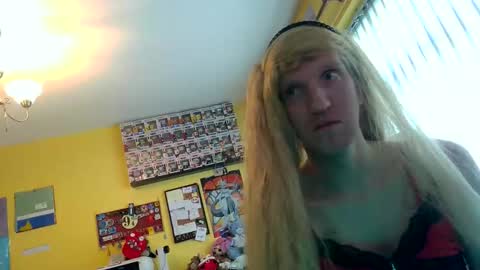 Sissy Sarah-Louise  online show from September 2025 11:14:01 AM