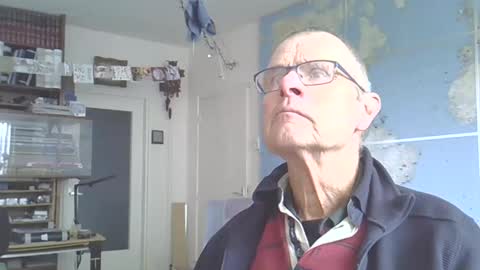 Snapshot of hamto65 chatting on February 2025 03:38:02 PM Prefer men 80 online show from February 2025 03:38:02 PM