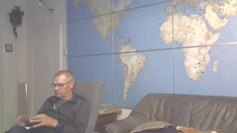 Snapshot of hamto65 chatting on March 2025 08:42:01 PM Prefer men 80 online show from March 2025 08:42:01 PM