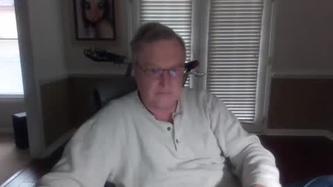 Snapshot of han63 chatting on January 2025 01:04:02 PM Han online show from January 2025 01:04:02 PM