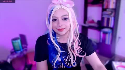 Hana Hyuga .   Please help me reach 200 thumbs up online show from December 2025 03:15:01 AM