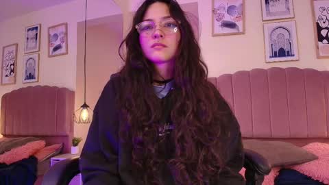 hanabie_ online show from February 2026 03:10:02 AM